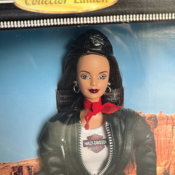 Nib Harley-Davidson Barbie! 1998 Collector’s Edition - Picture 2 of 4